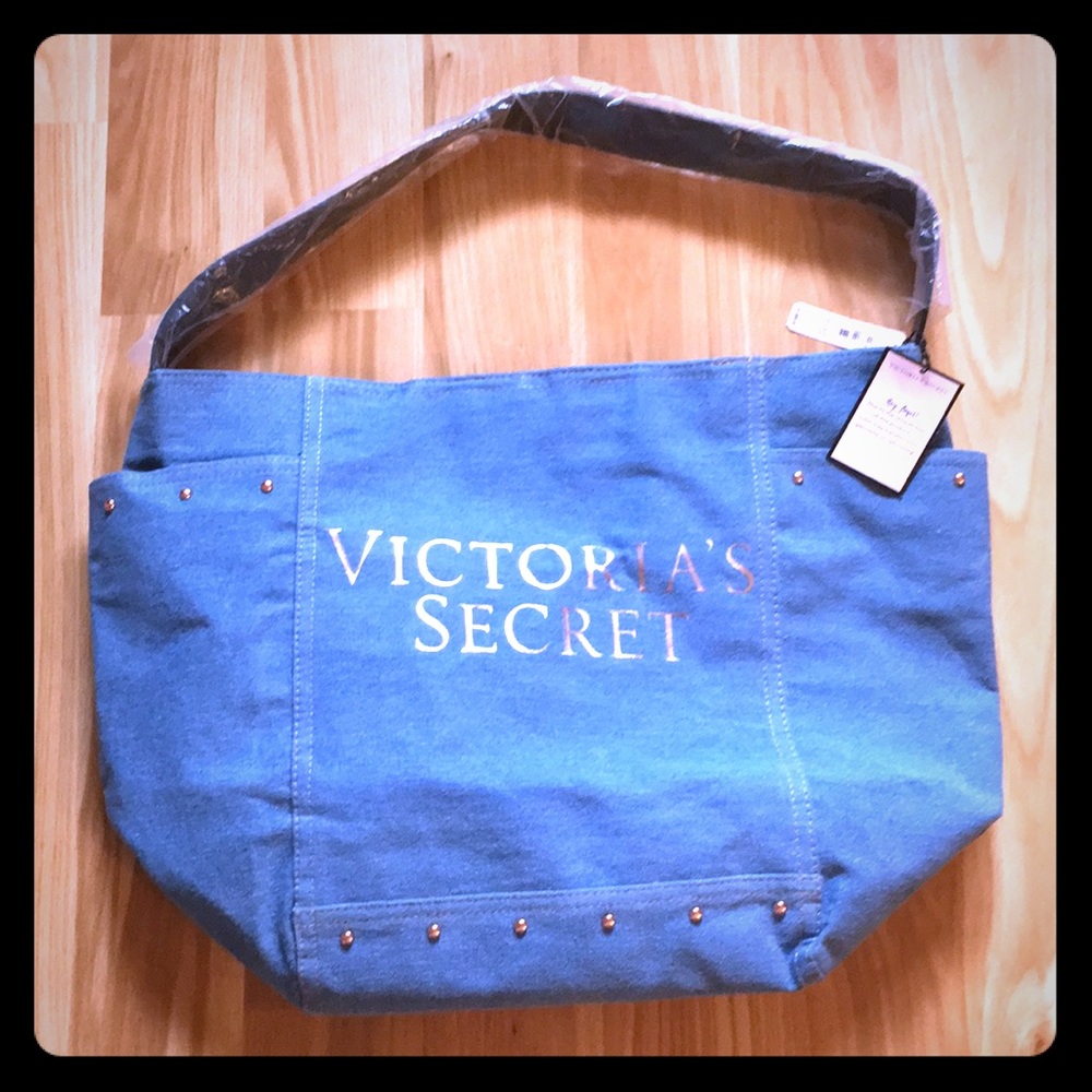 Victoria’s Secret Tote